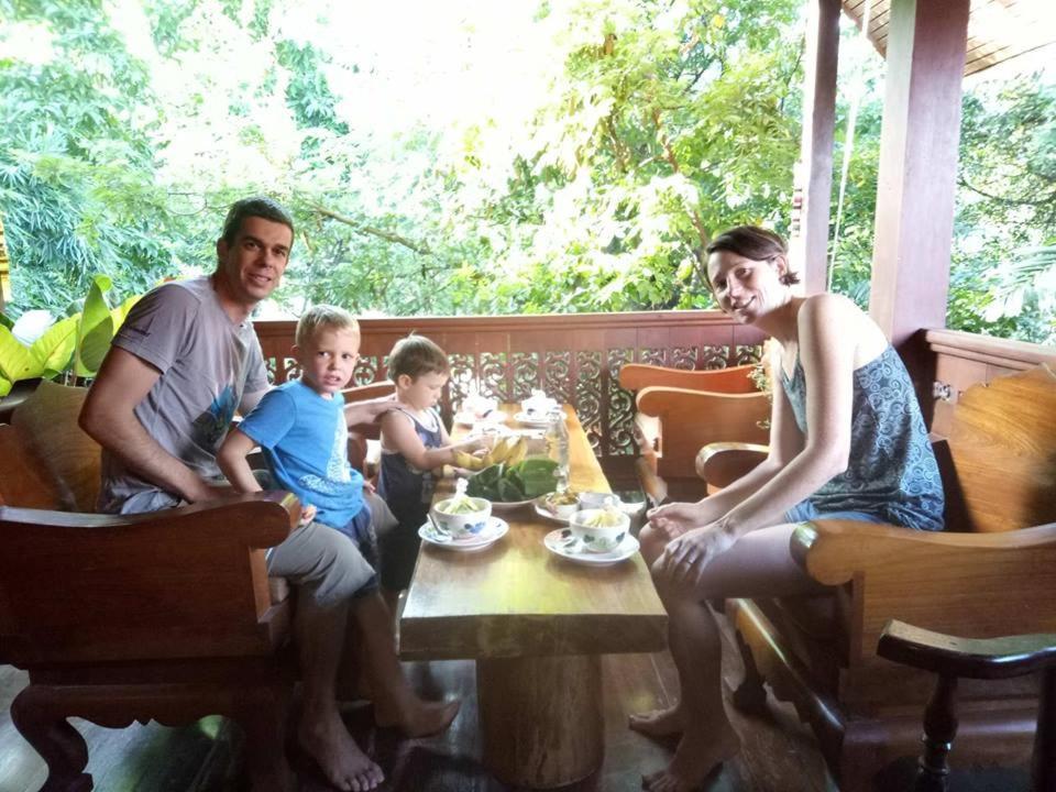 The Local Mae Hong Son Daire Dış mekan fotoğraf